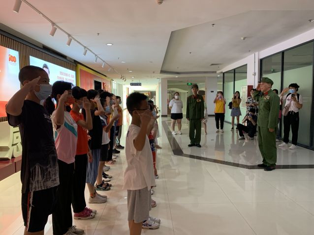 三鄉(xiāng)鎮(zhèn)開展“迎‘八一’建軍節(jié)·享無(wú)毒健康人生”主題活動(dòng)照片1.JPG